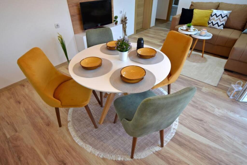 View Apartments Belasica Mokrijevo Екстериор снимка