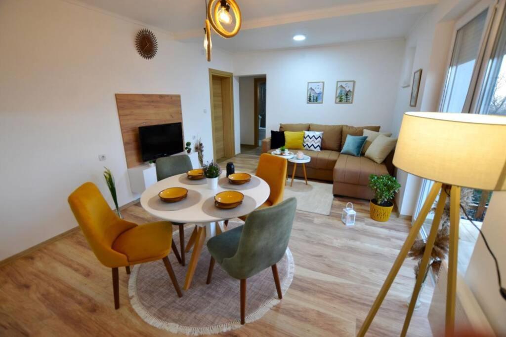 View Apartments Belasica Mokrijevo Екстериор снимка